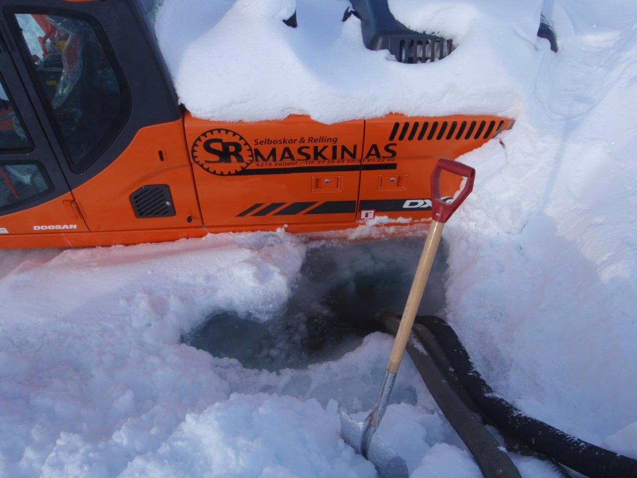 Gravemaskin Tafjordfjella bilde 12