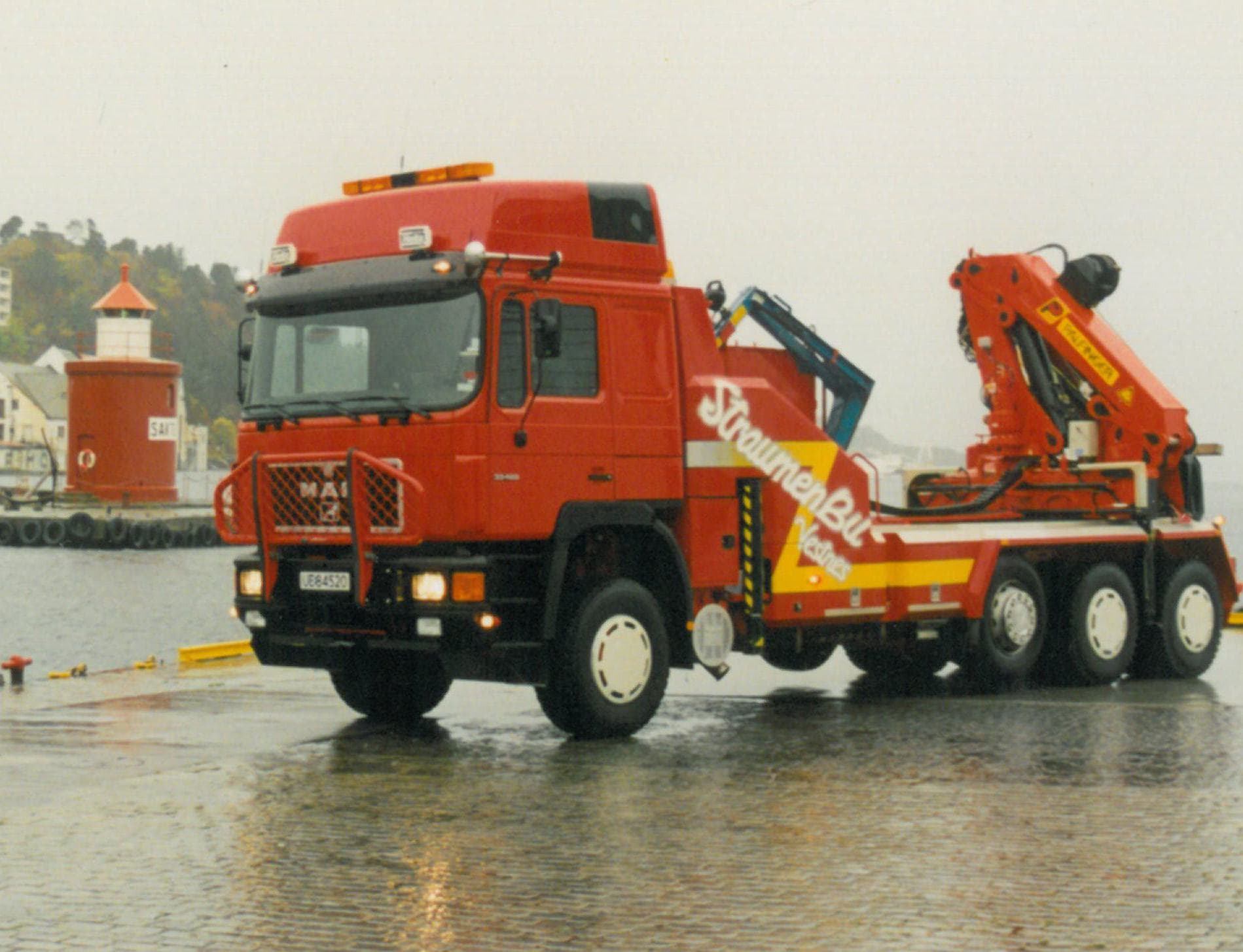 MAN 33.422 8x6 hovedbilde